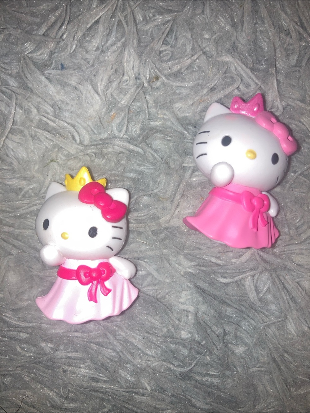 Hello Kitty Pink Princess Mini Figure Duo with Yellow Crown Accents